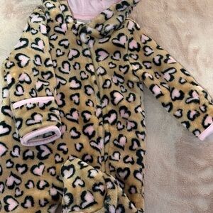Little Beginnings 0-3‎ Months Tan Pink Heart Print Hooded Footed Pajamas